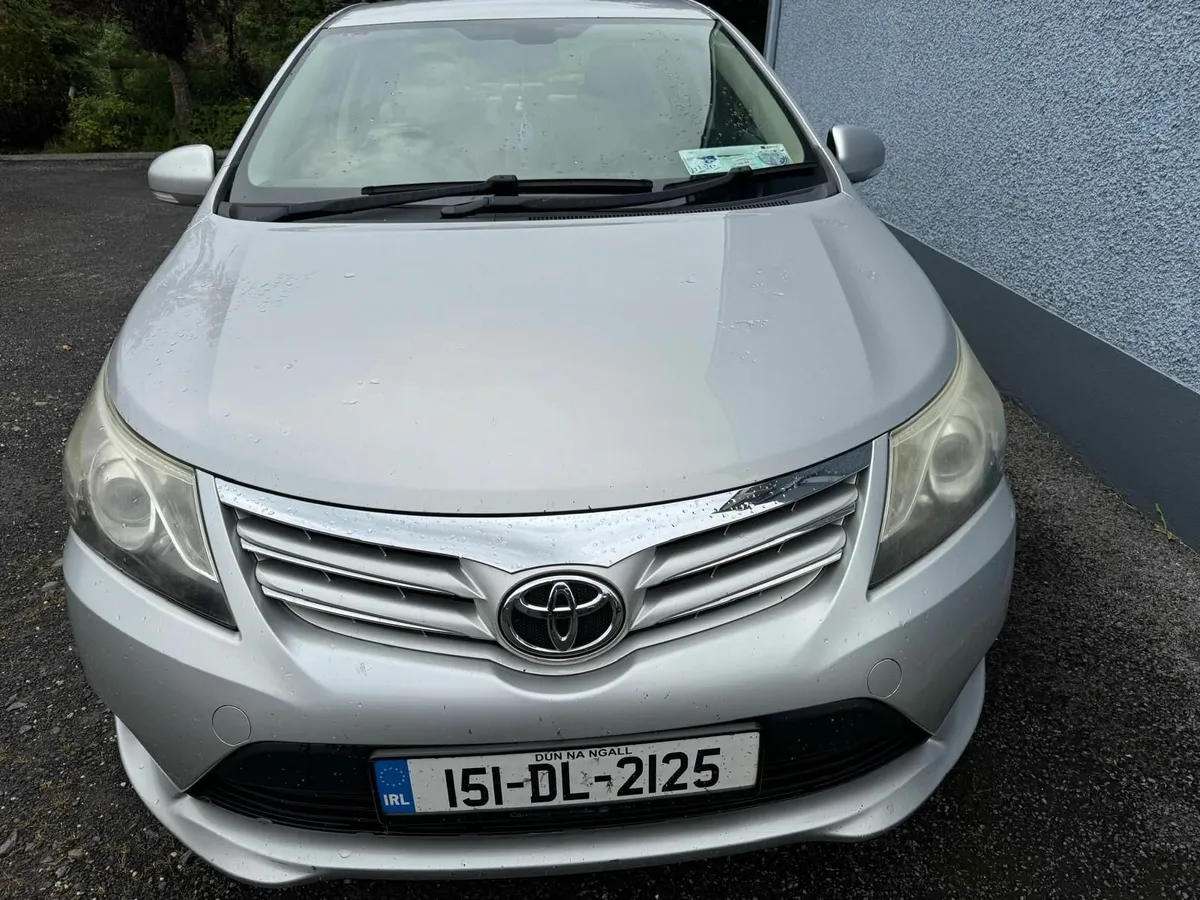 Toyota Avensis 2015 - Image 2