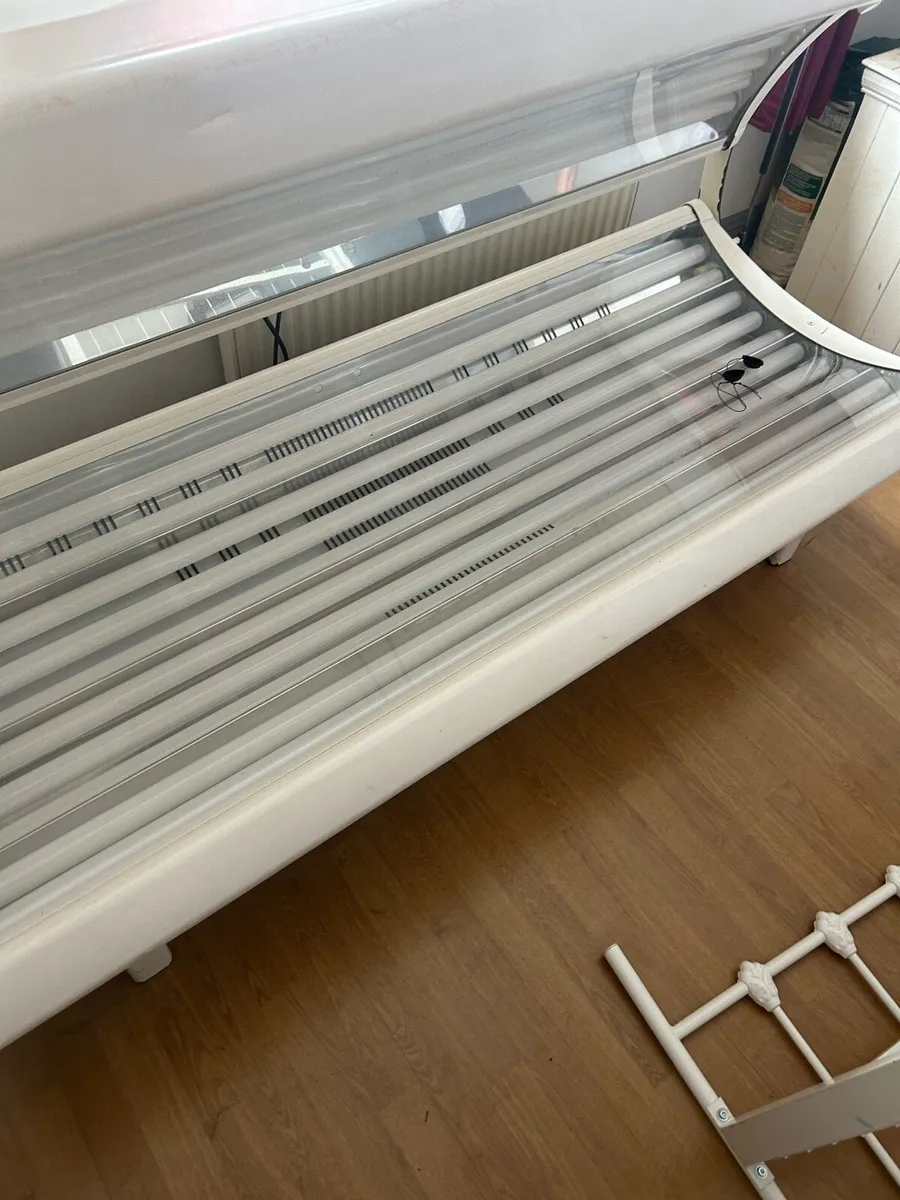 Sunbed - Image 2