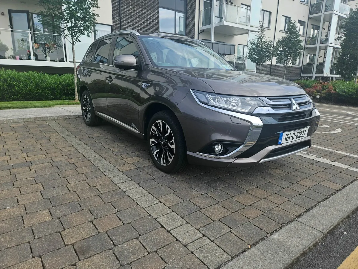 Mitsubishi Outlander 2016 - Image 1