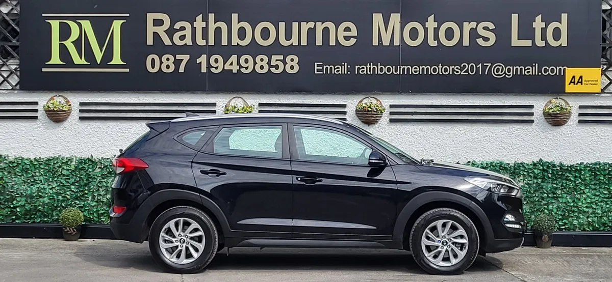 Hyundai Tucson 2016 Diesel (low Mileage) - Image 3
