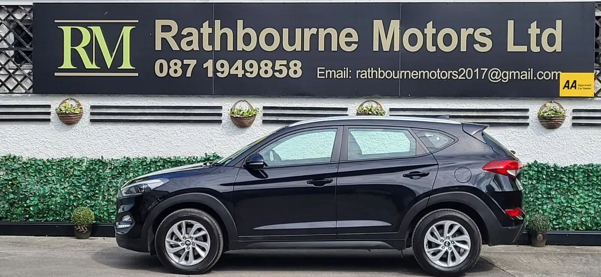 Hyundai Tucson 2016 Diesel (low Mileage) - Image 2