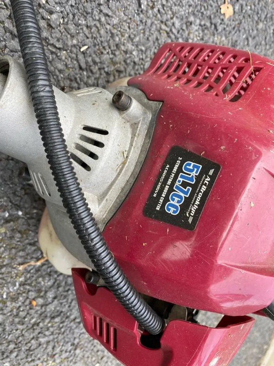 AC Brooklyn Brush Cutter 51.77cc - Image 4