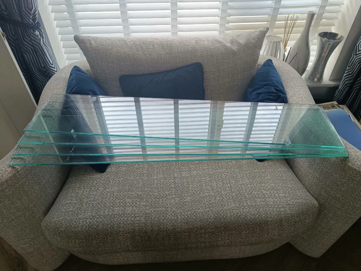 Glass shelfs - Image 2