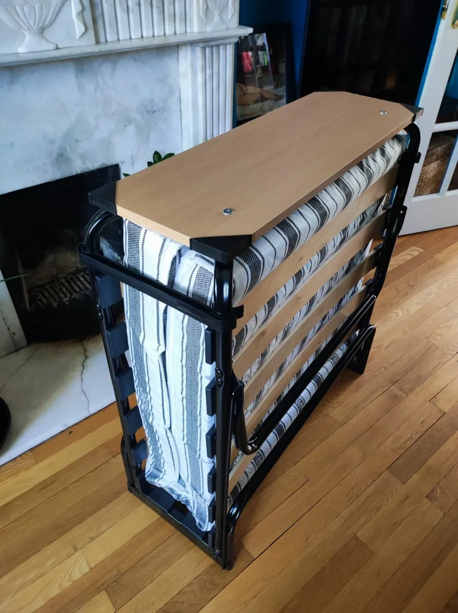 Foldable bed (single) - Image 1
