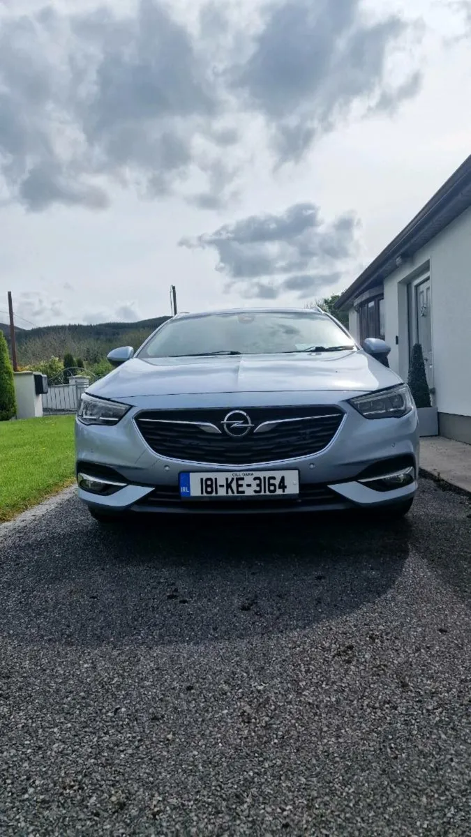 Opel Insignia Sports Tourer - Image 1