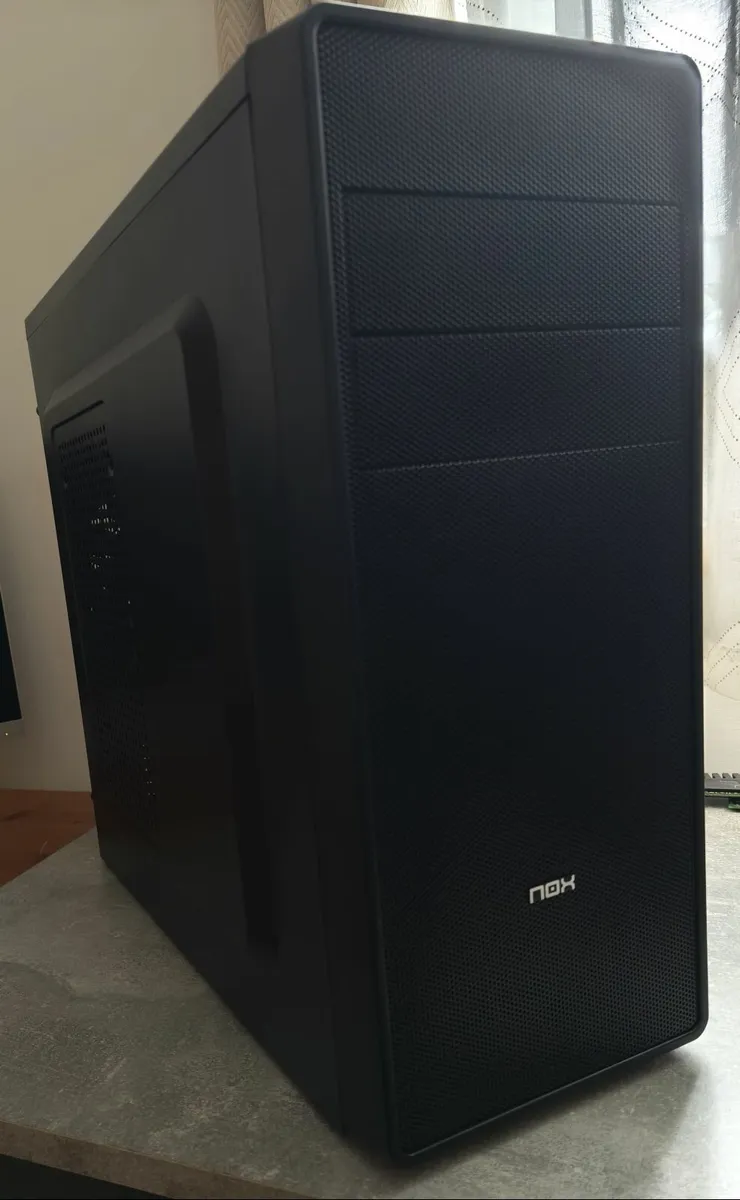Mid Tower Gaming PC - Image 1