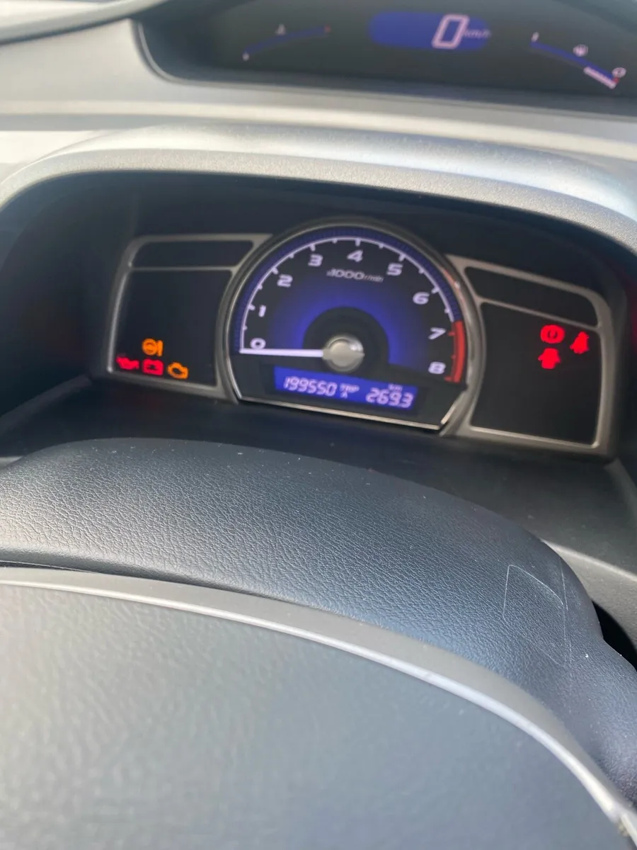 Honda civic ses - Image 3