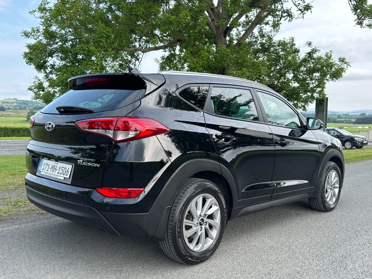 Hyundai Tucson 2017 EXECUTIVE - Image 4