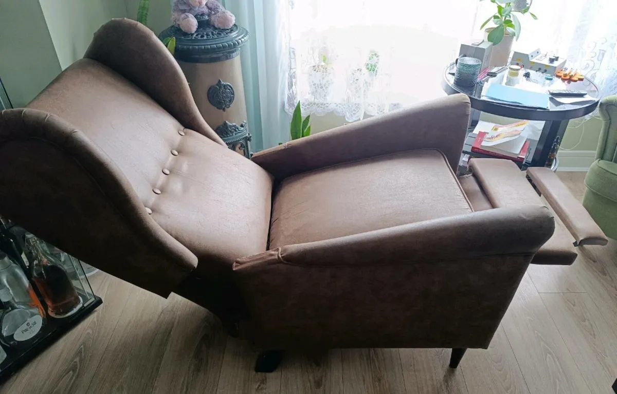 STRANDMON
Armchair wingback RECLINER - Image 2
