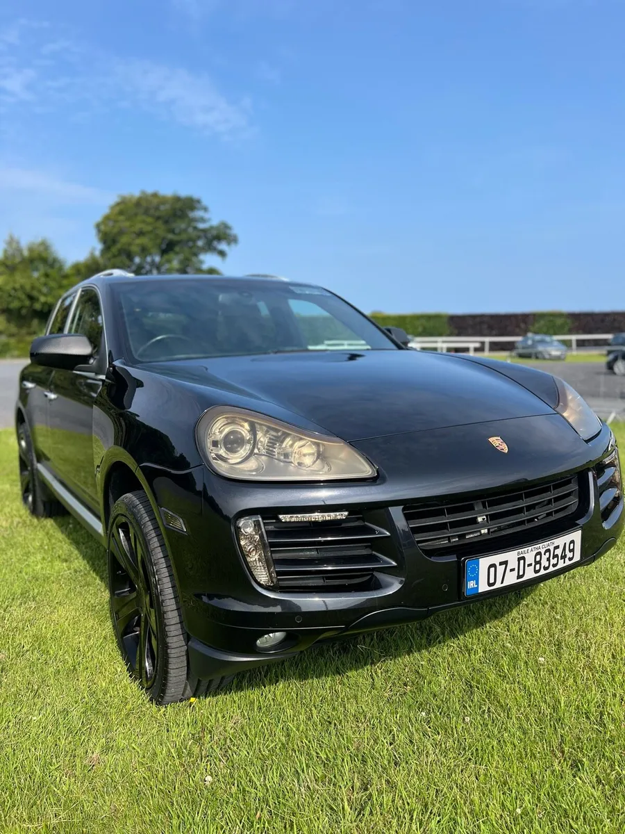 Porsche Cayenne 333€ Tax - Image 1
