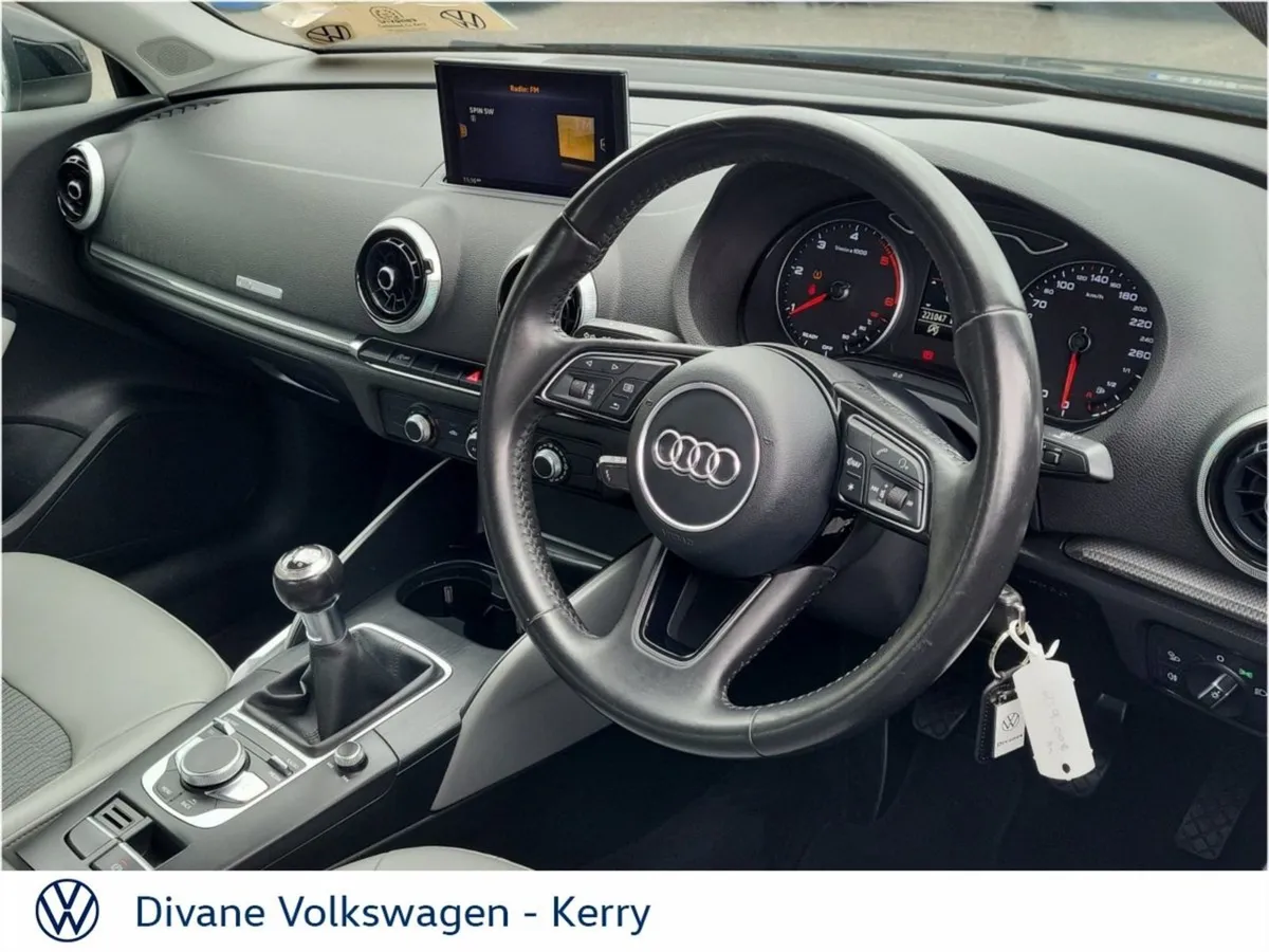 Audi A3 1.6tdi 110 SE - Image 3