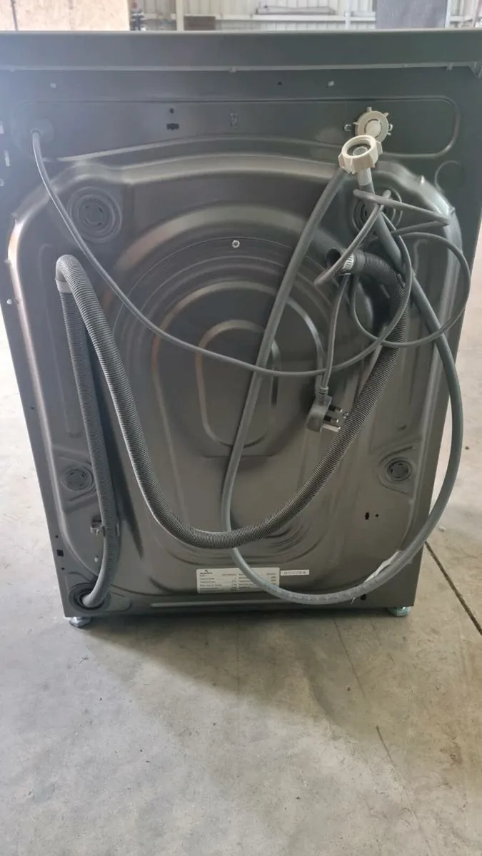 Washing machine - Image 2