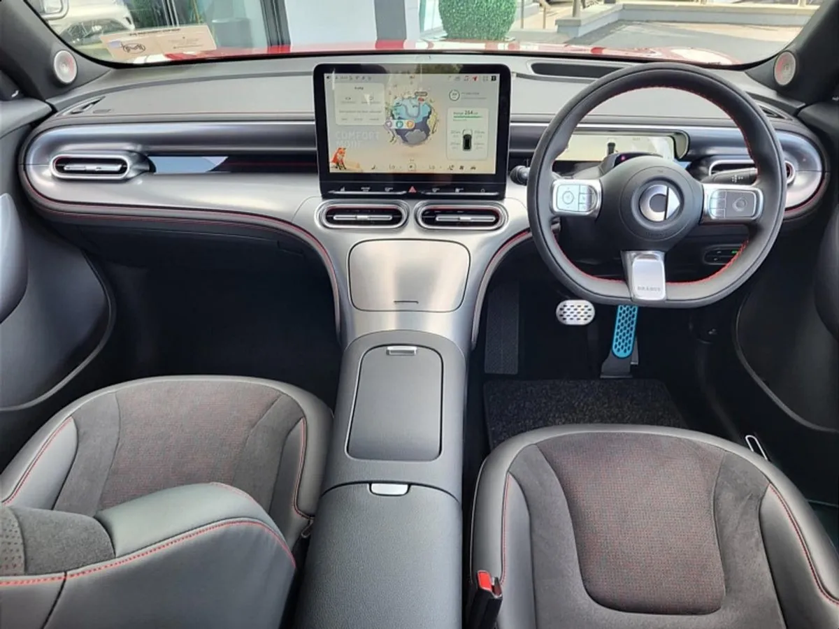 Smart #1  1 Brabus 66kwh Auto 428BHP AWD  (panora - Image 4