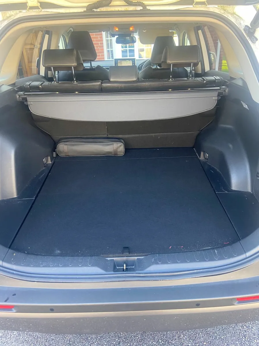 Toyota RAV4 2019 - Image 4