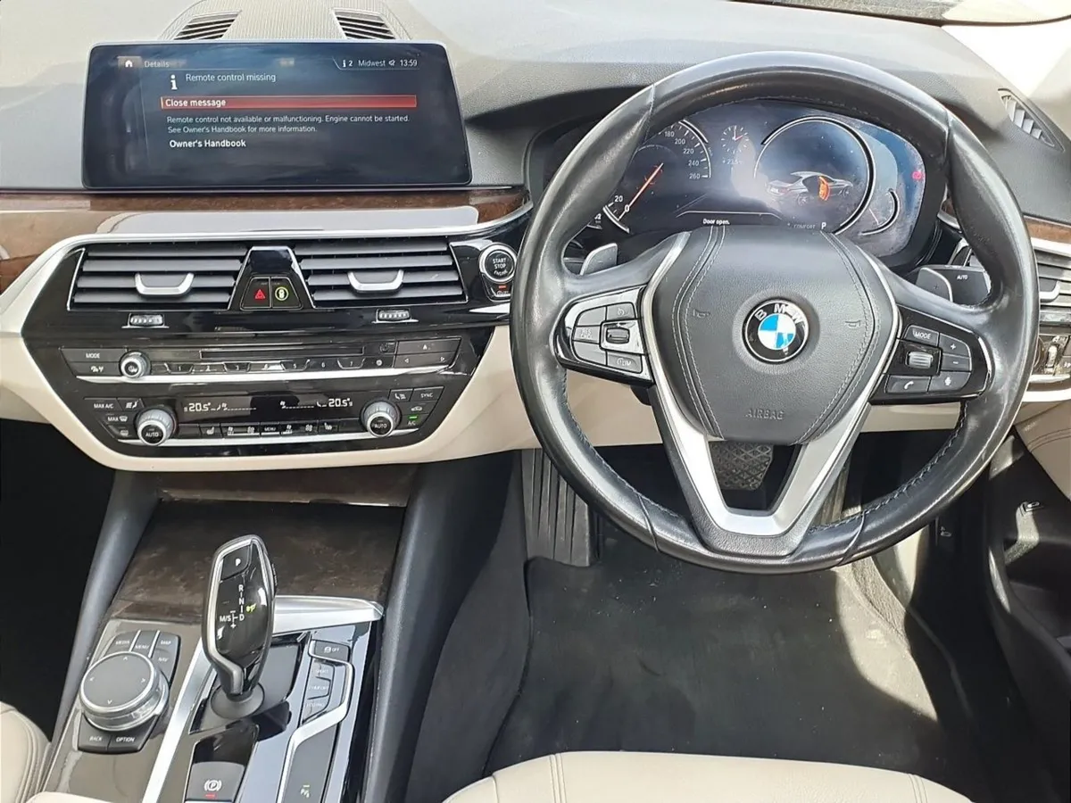 BMW 5 Series 520d SE Auto - Image 3