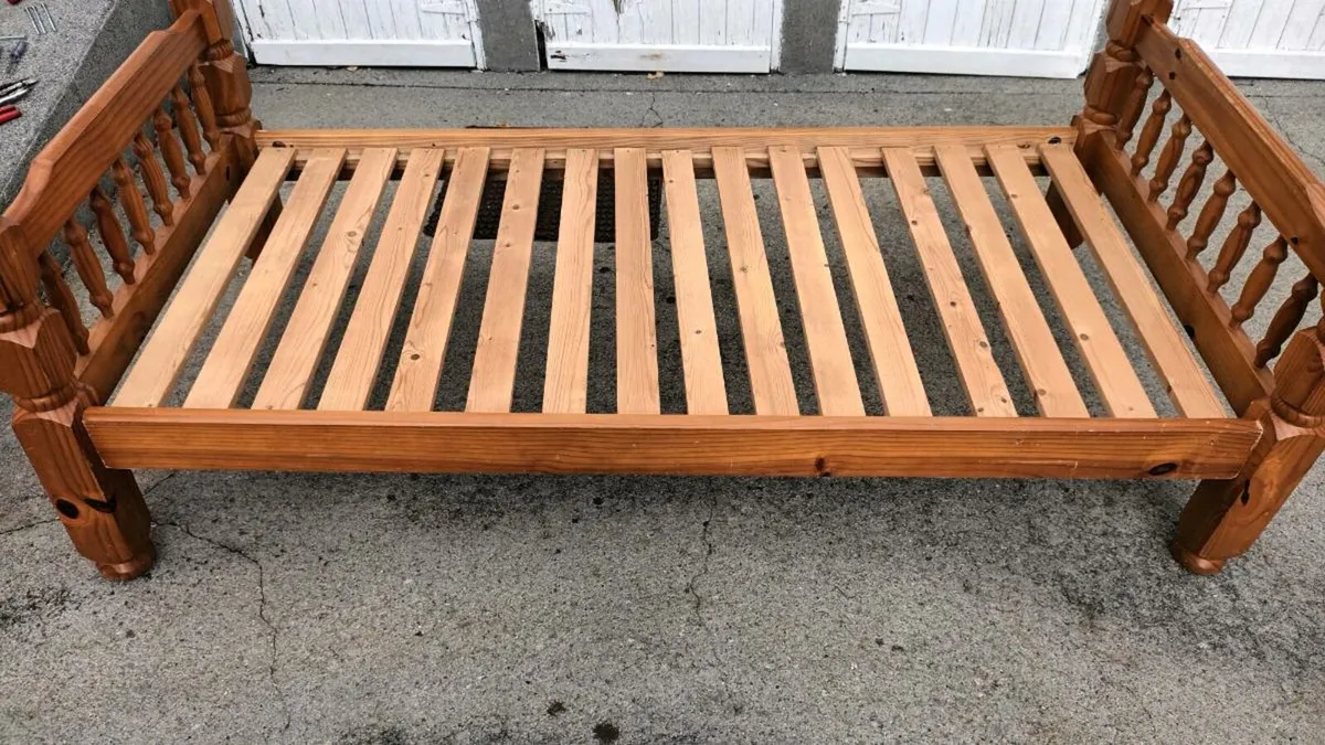 Wooden Bed Frame. Single. - Image 2