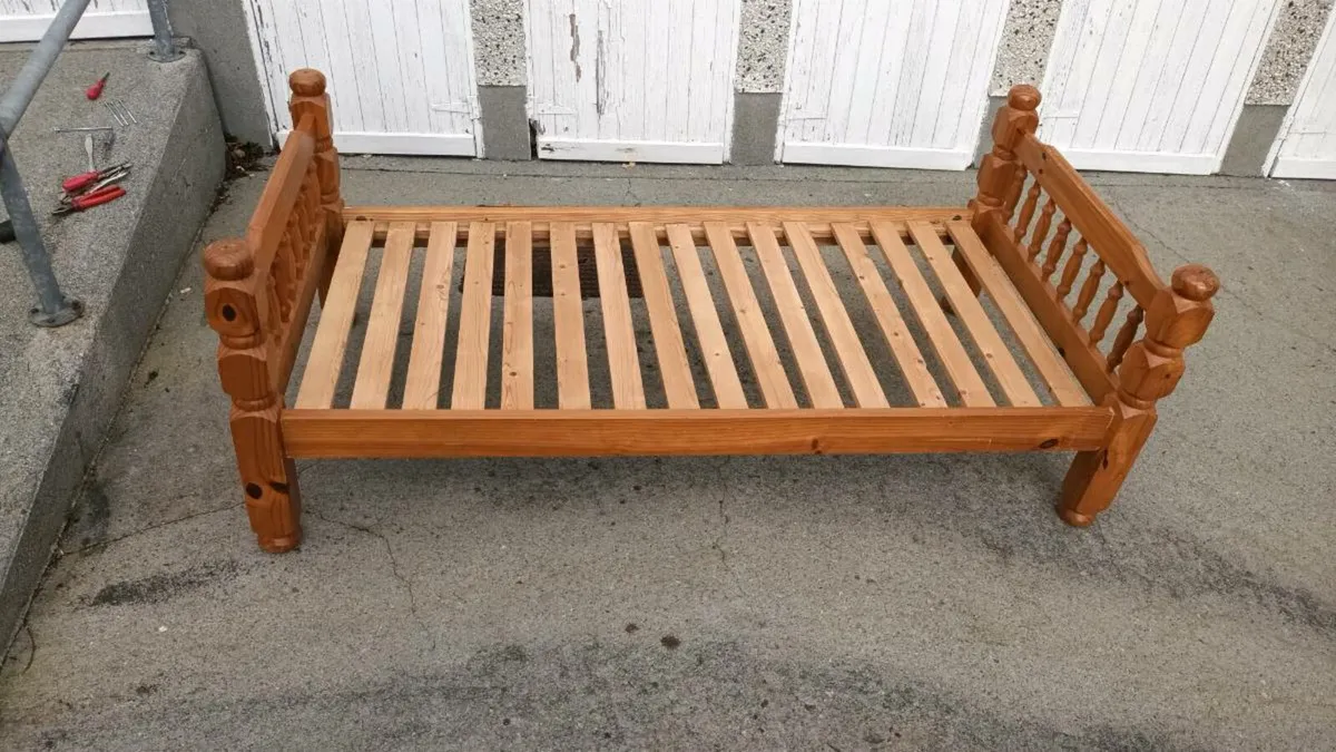 Wooden Bed Frame. Single. - Image 1
