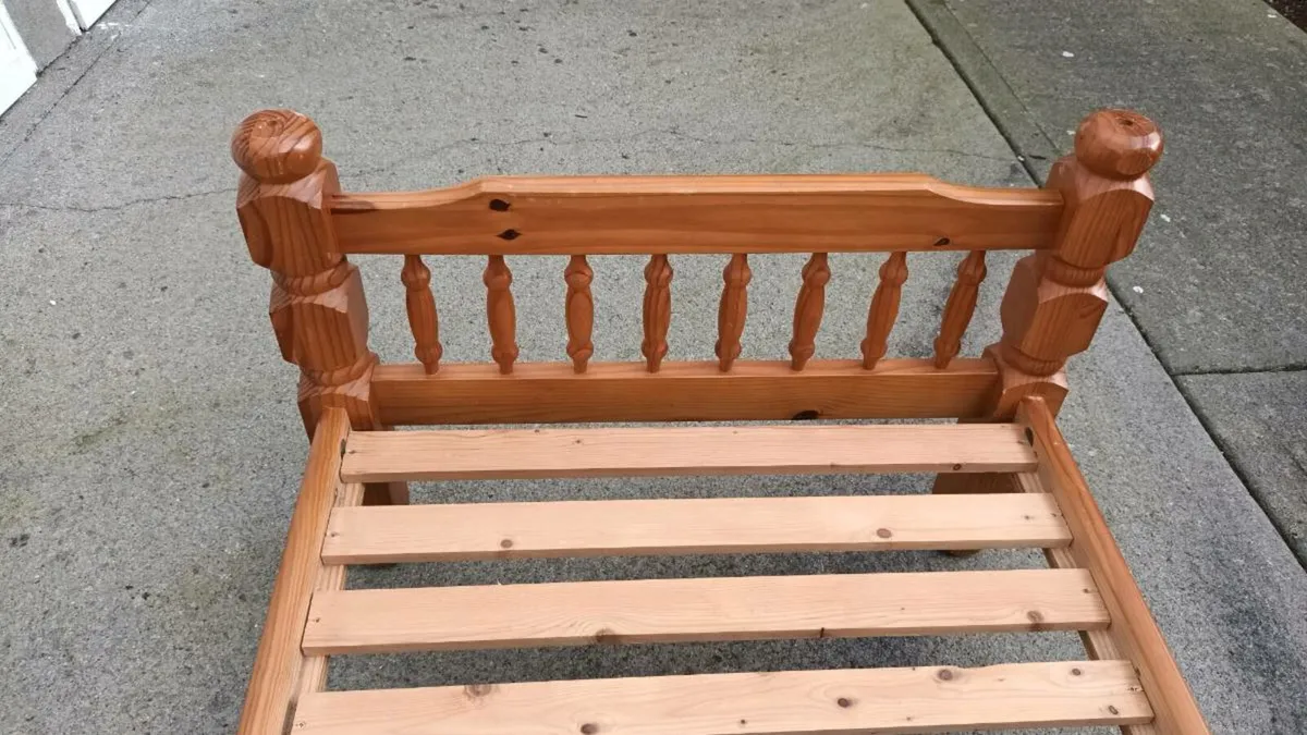 Wooden Bed Frame. Single. - Image 4