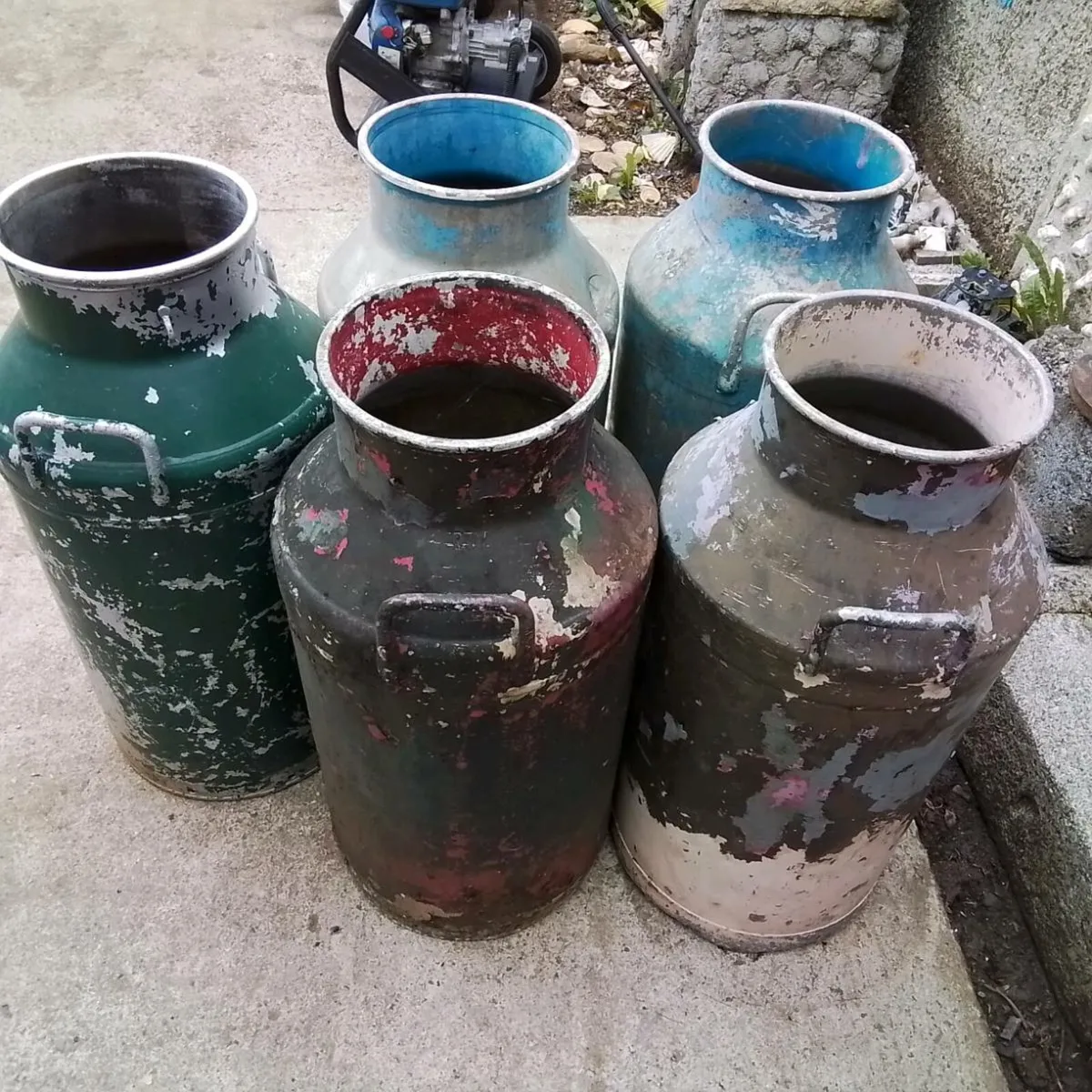 ALLUMINIUM MILK CHURNS - Image 2