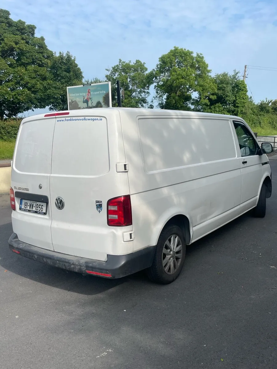 2018 Volkswagen transporter LWB AC Doe3/26 tax9/5 - Image 4