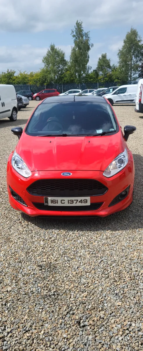 Ford Fiesta 2016 Red Edition 57000km - Image 3
