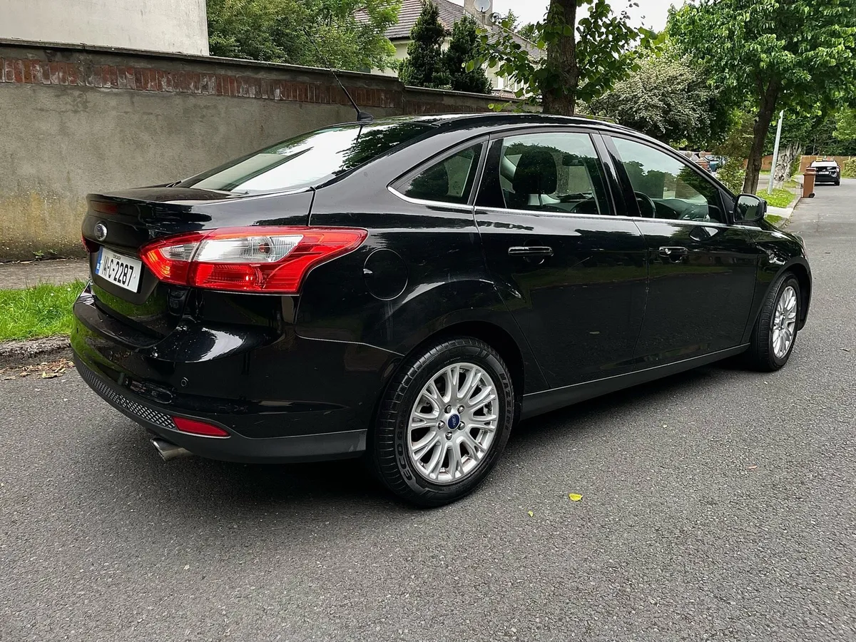 Ford focus Automatic//New NCT! trade in welcome - Image 3