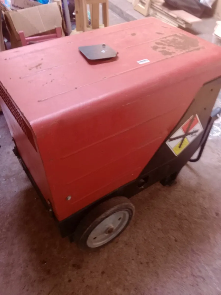 Diesel generator - Image 3