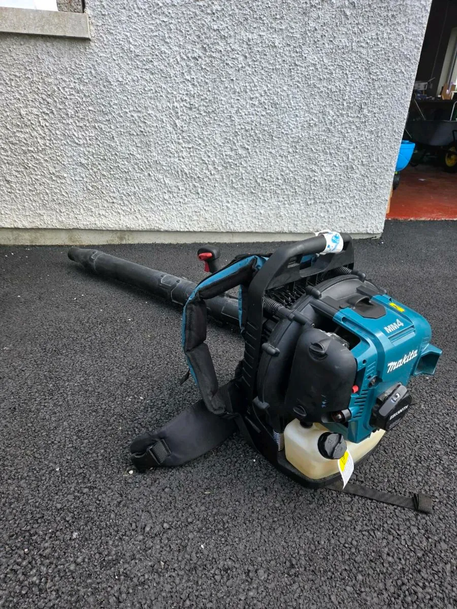 Makita Eb5300th Back Pack Leaf Blower - Image 4