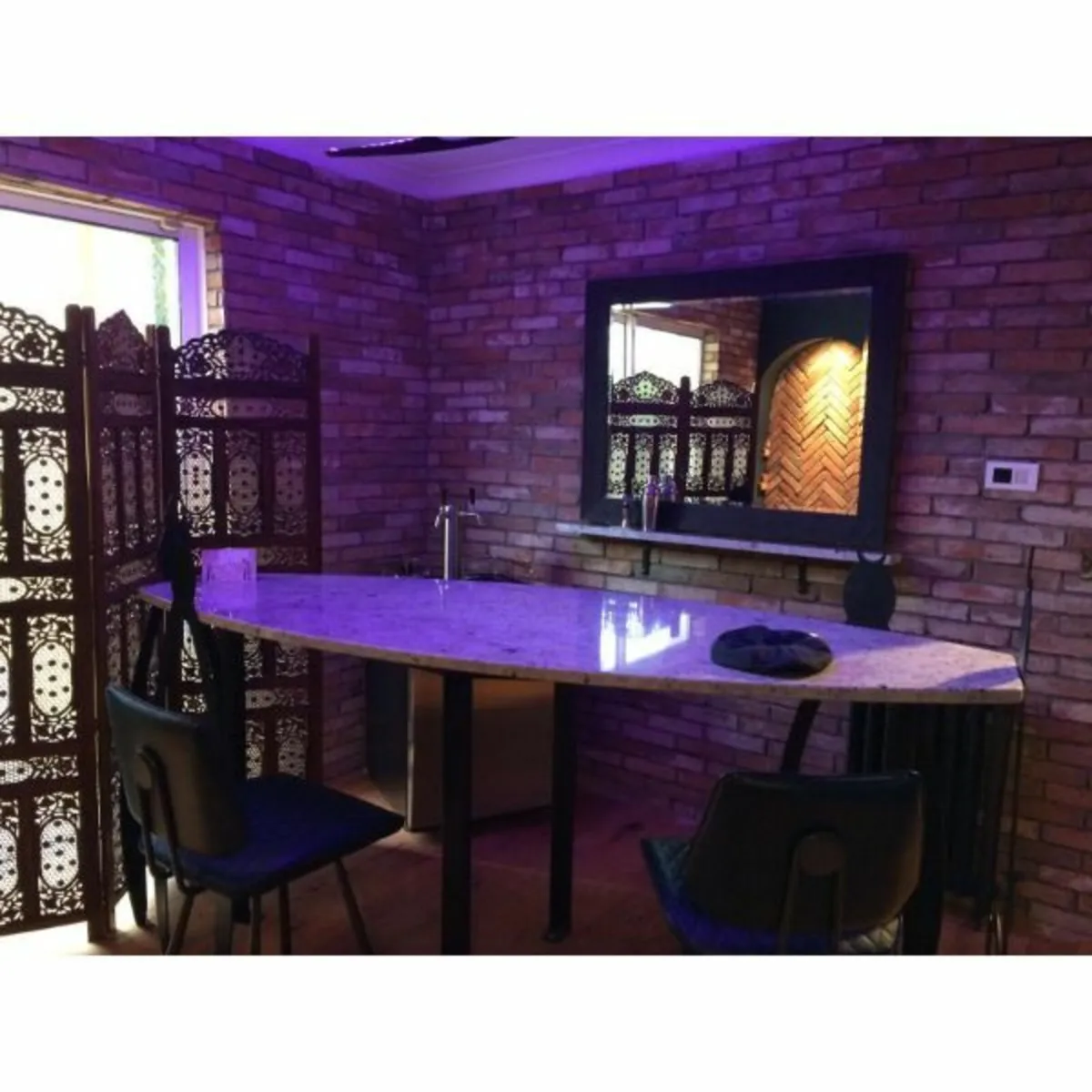 Reclaimed Cobblestone Granite - Image 1