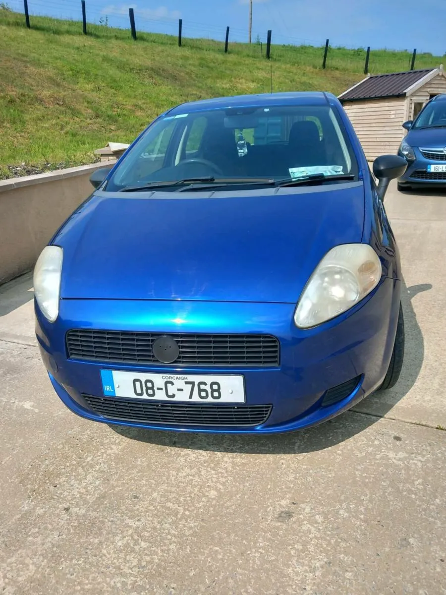 Car - Image 1