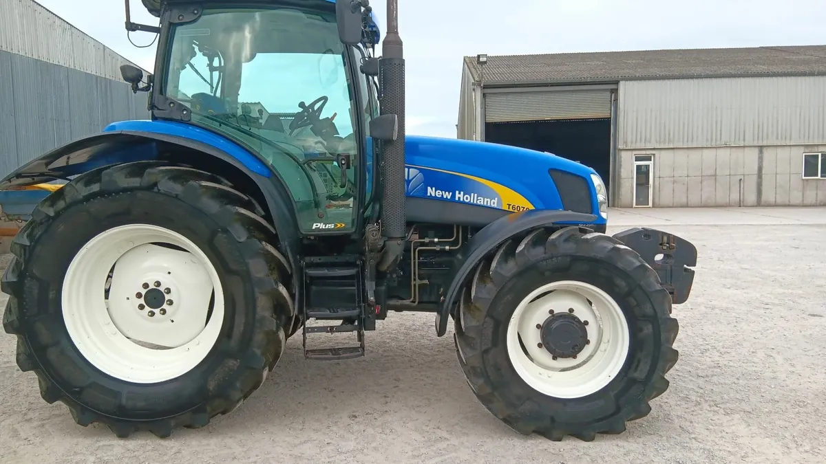 New Holland T6070 - Image 4