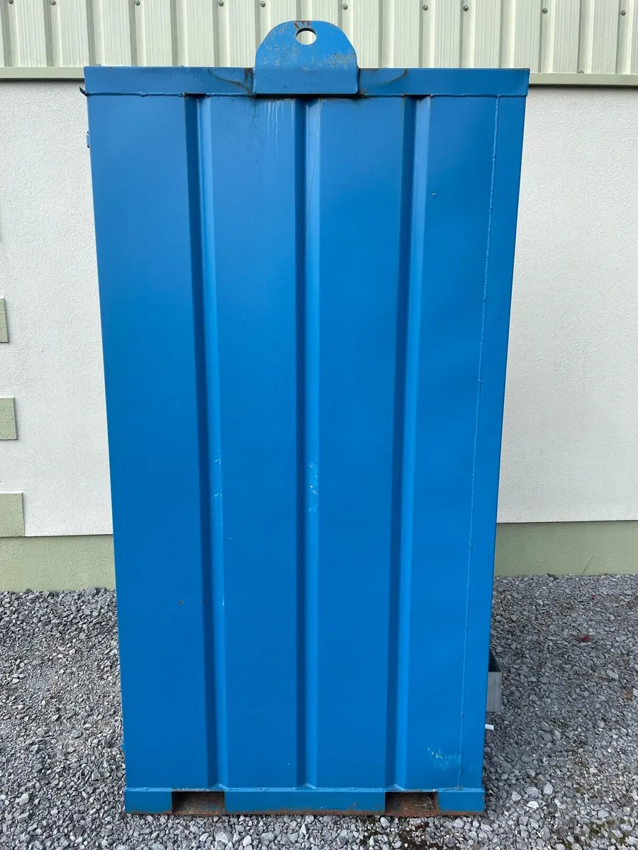 Site Toilet - Image 3