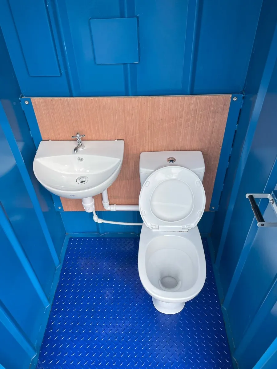 Site Toilet - Image 4