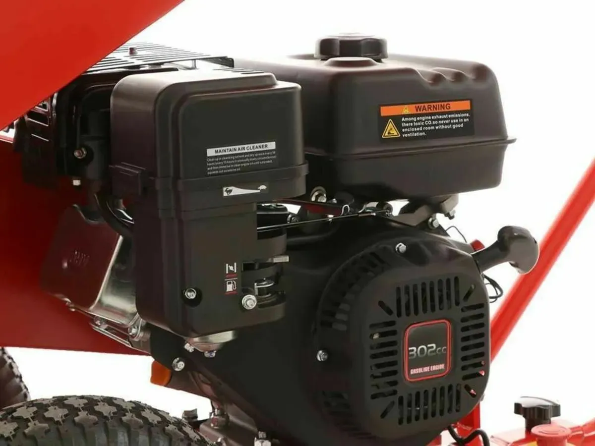 GTM 900 Petrol Wood Chipper - Image 4