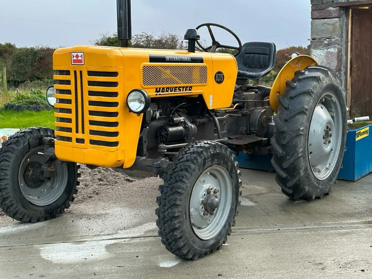 International harvester b275 - Image 2