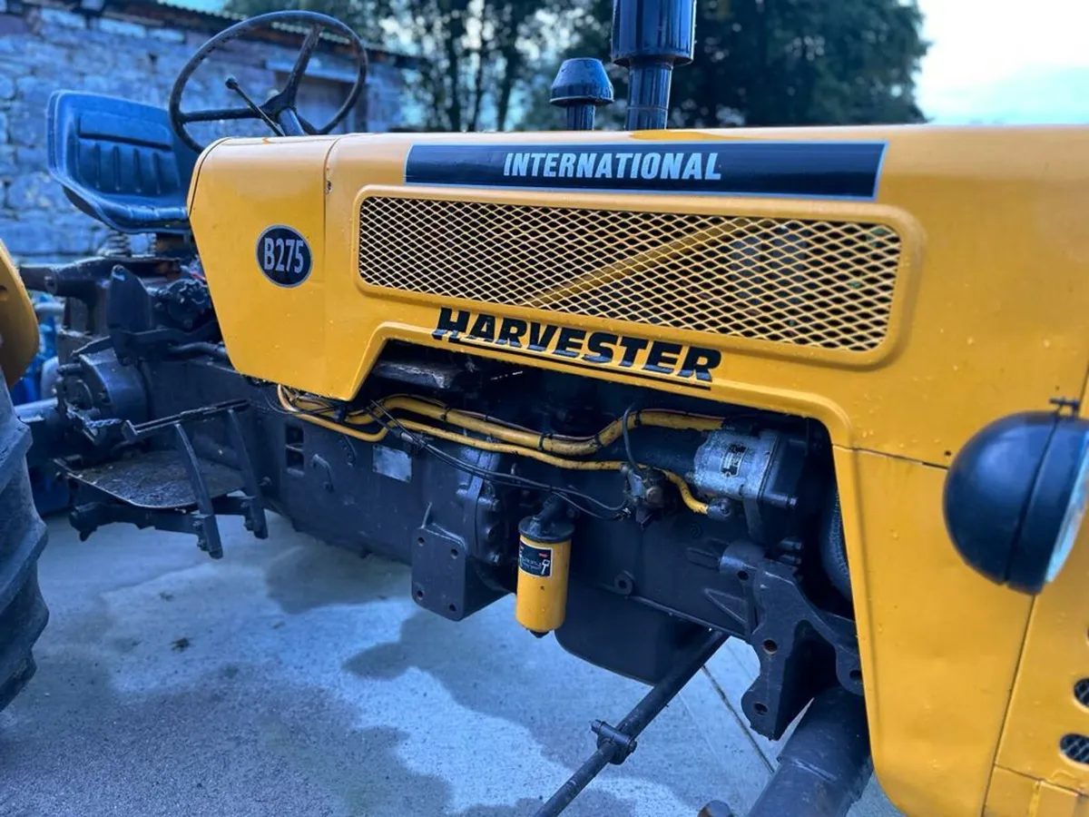 International harvester b275 - Image 3