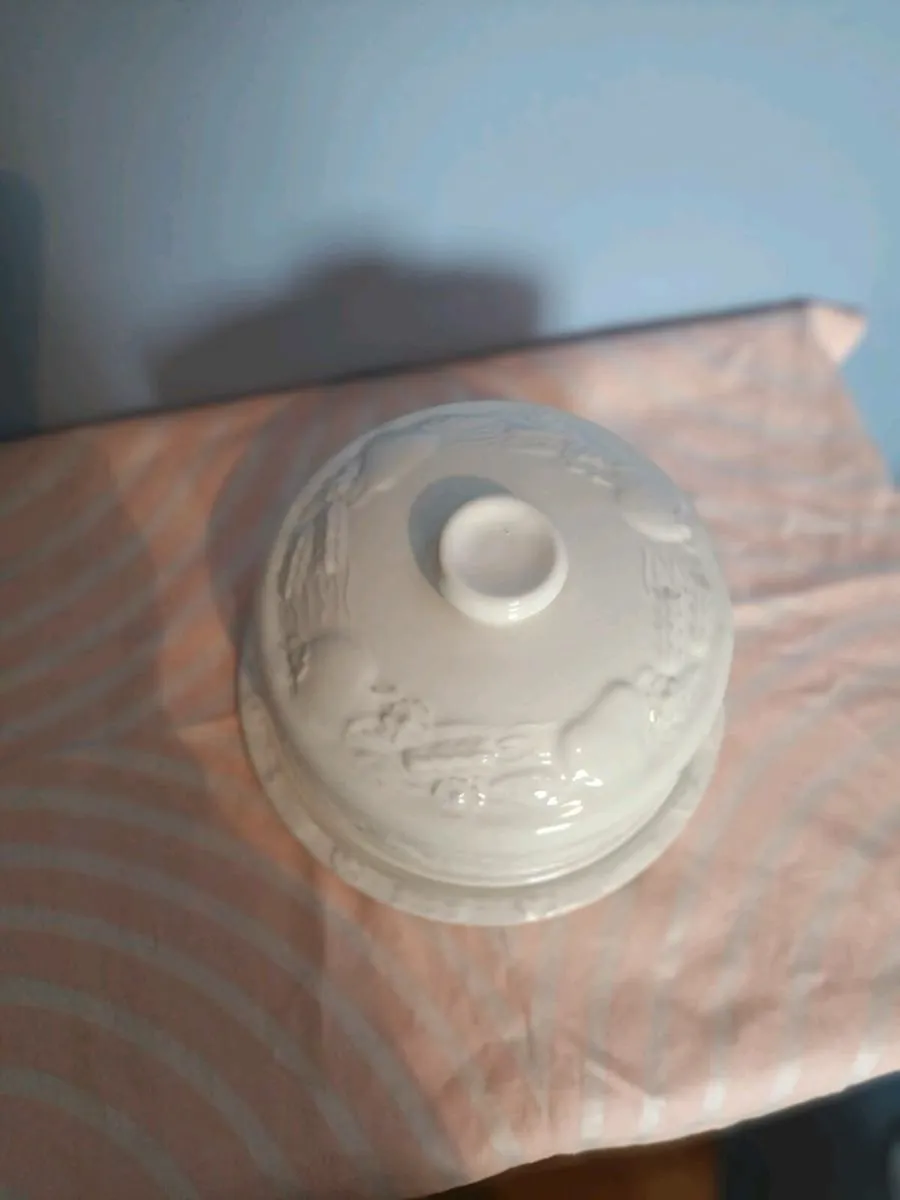Vintage Cheese Dish and Cover - Image 4