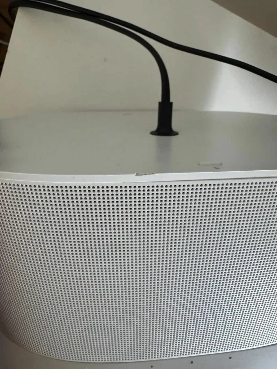 Era 300 smart speaker - Image 2