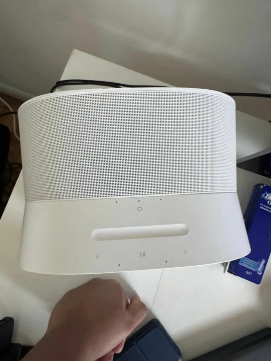 Era 300 smart speaker - Image 3