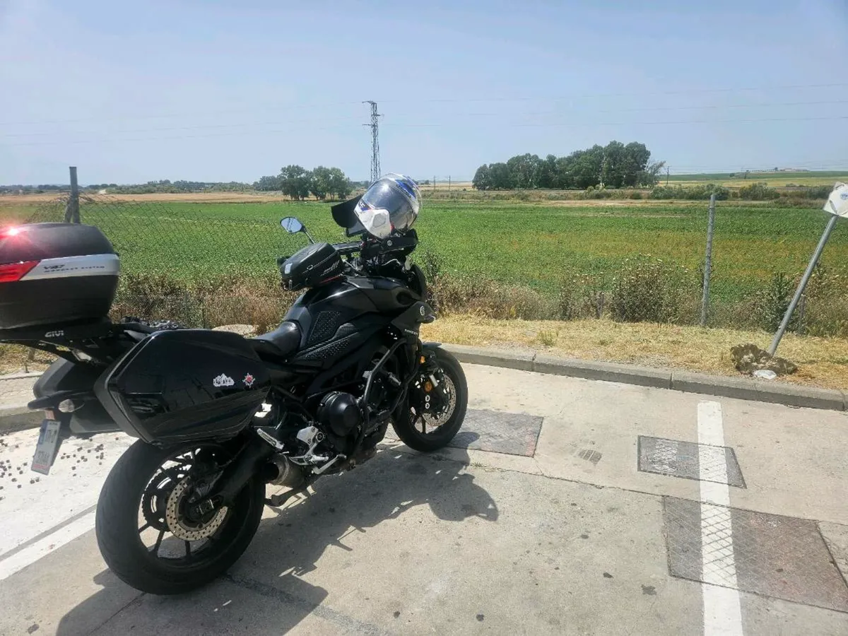2017 yamaha tracer 900 - Image 3