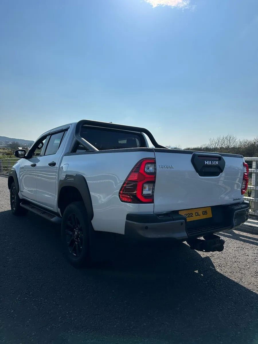Toyota Hilux - Image 4
