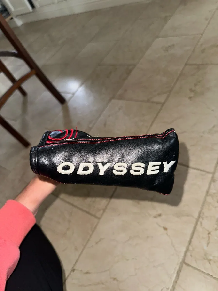Odyssey White Pro 1 Putter LH + Headcover - Image 2