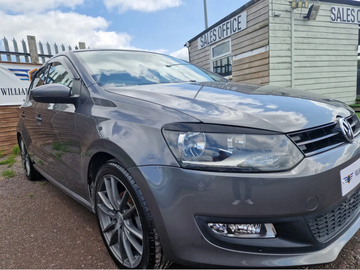 Volkswagen Polo DBA-6RCBZ 5DR AUTO - Image 2