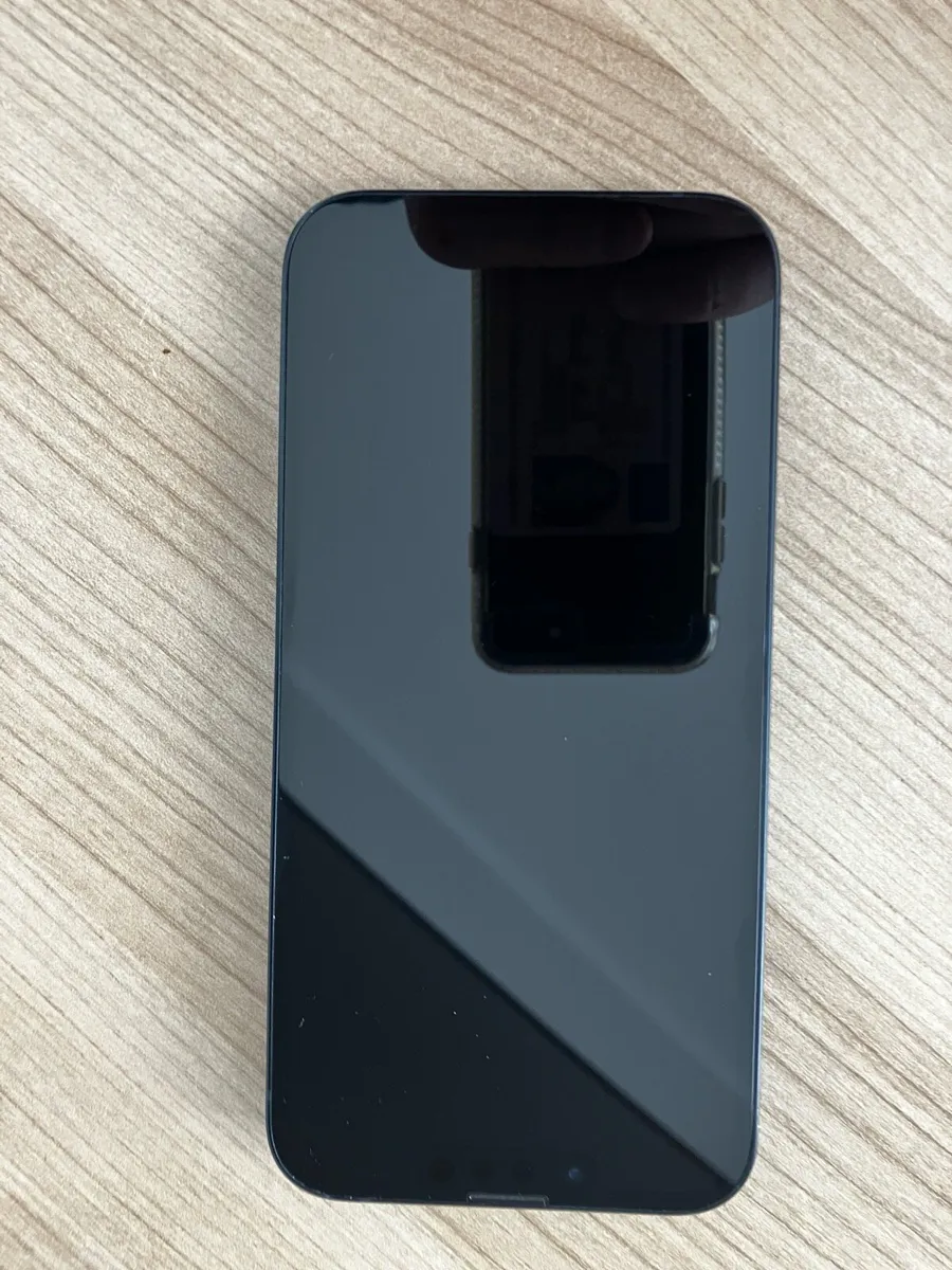iPhone 14 Midnight Black 256 GB Unlocked - Image 2