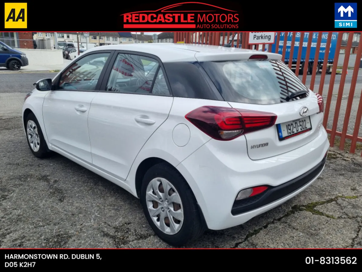 Hyundai i20 ACTIVE CLASSIC 5DR - Image 3