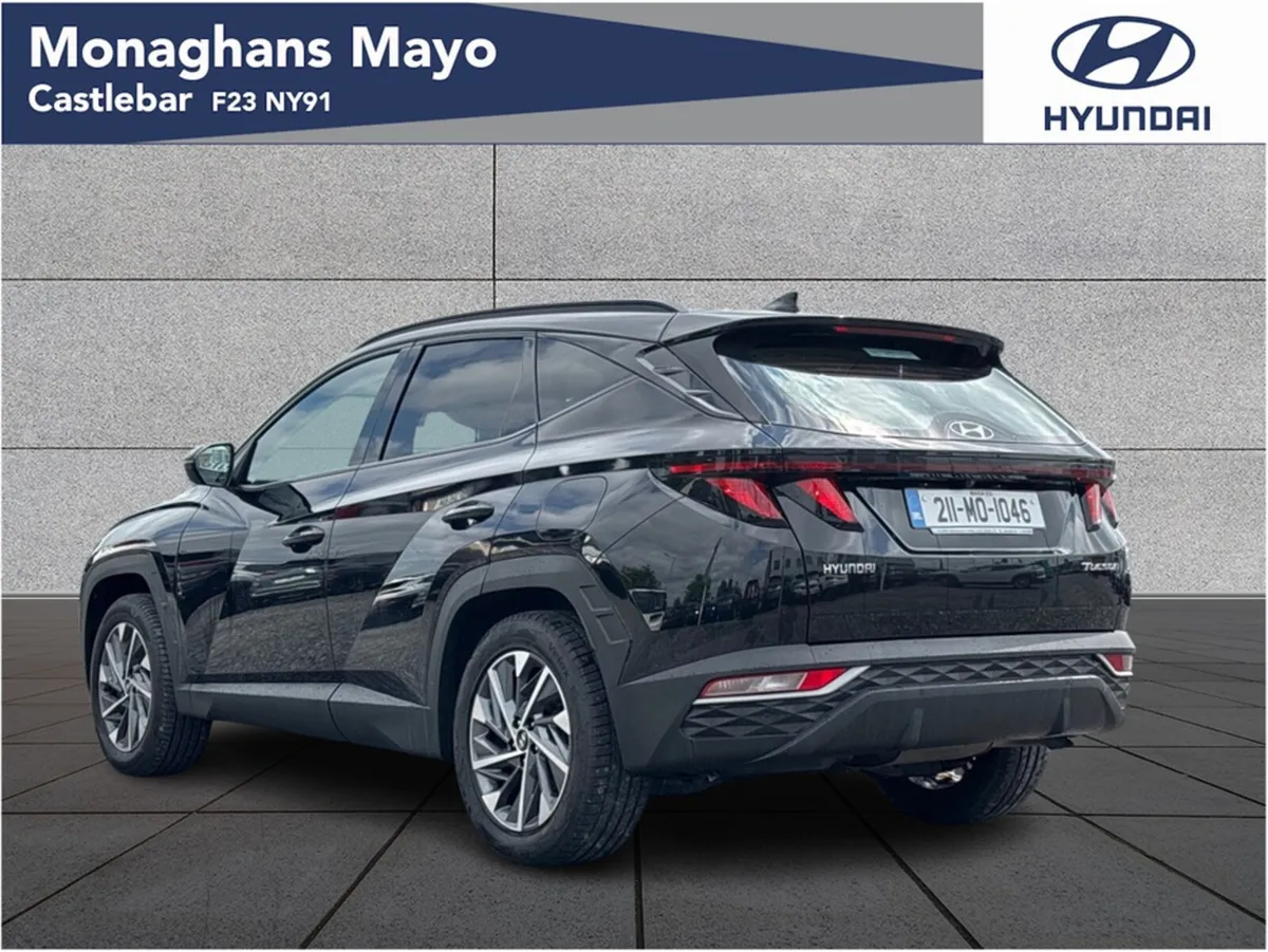 Hyundai Tucson EXECUTIVE 1.6 DIESEL 2WD 5DR - Image 3