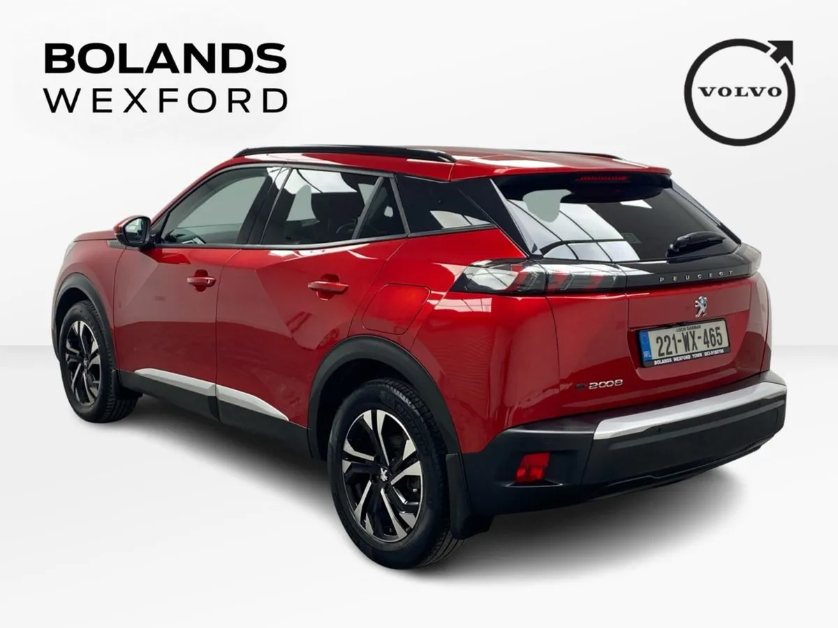 Peugeot 2008 Electric 136bhp (50 Kwh) Allure - Image 4