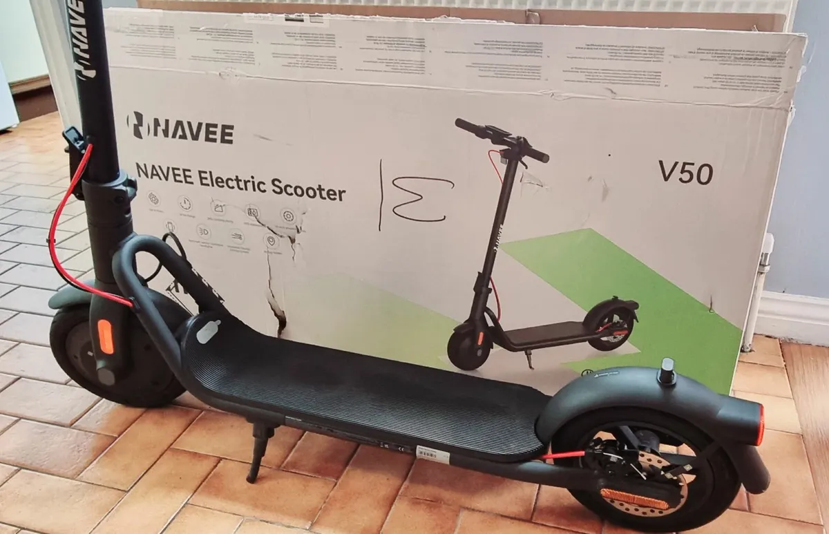 Electric scooter - Image 1