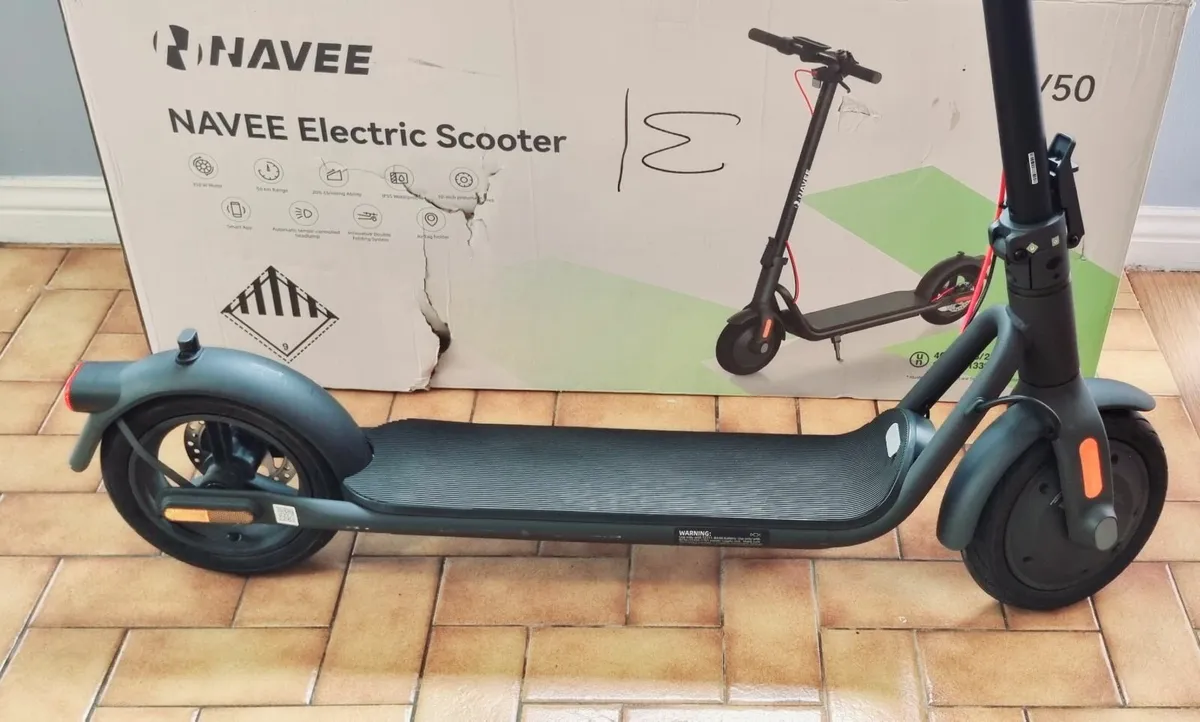 Electric scooter - Image 2