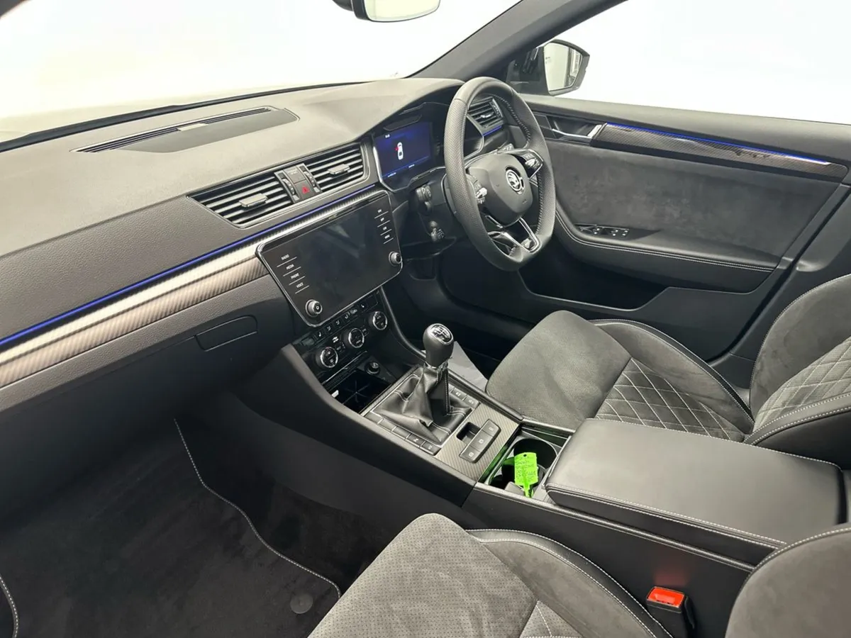 Skoda Superb 2.0tdi 150HP Sportline  just IN   11 - Image 3